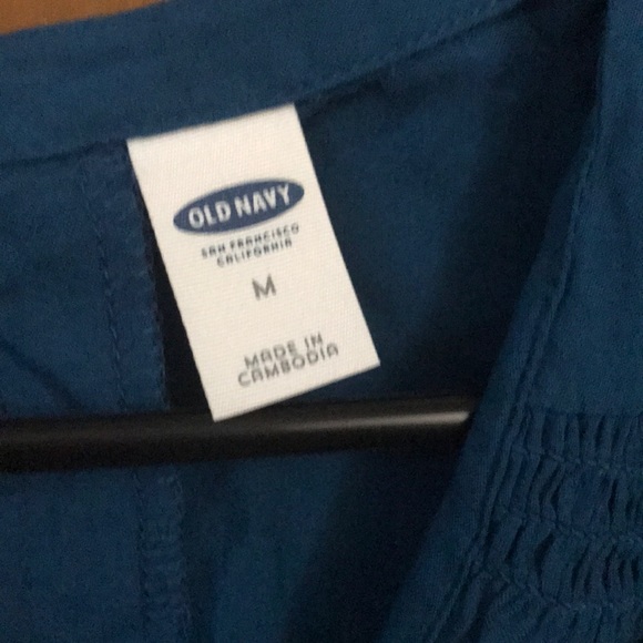 Old navy dressy tank! New without tags - Picture 2 of 4